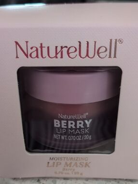 NatureWell Berry Lip Mask - Pink